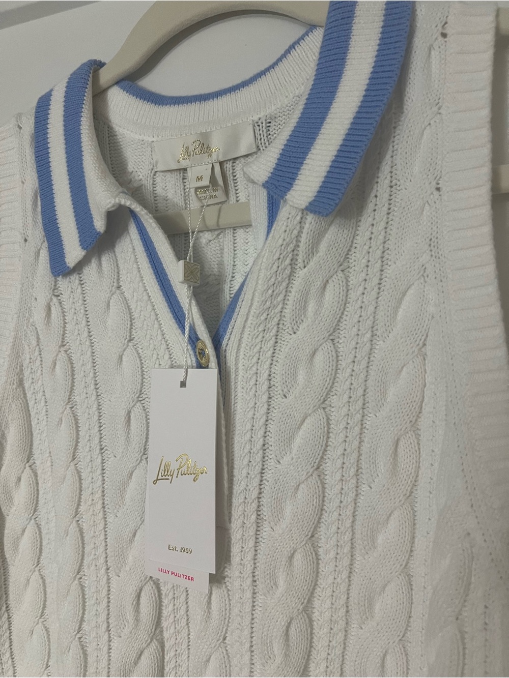 Lilly Pulitzer White Sweater Vest with Blue Trim - Picture 4 of 4